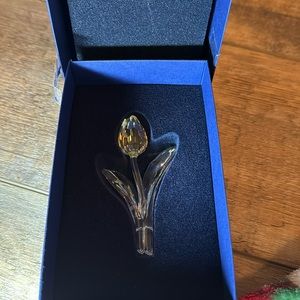 Swarovski crystal tulip.